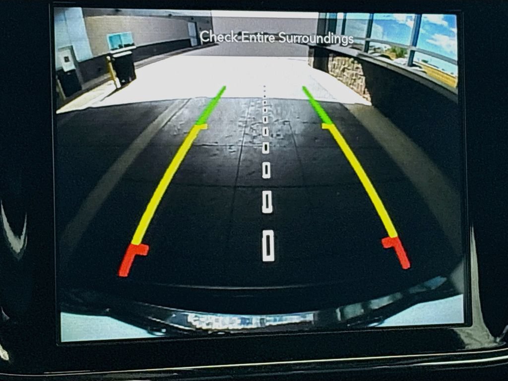 Used 2021 Jeep Grand Cherokee Laredo X RWD image 15