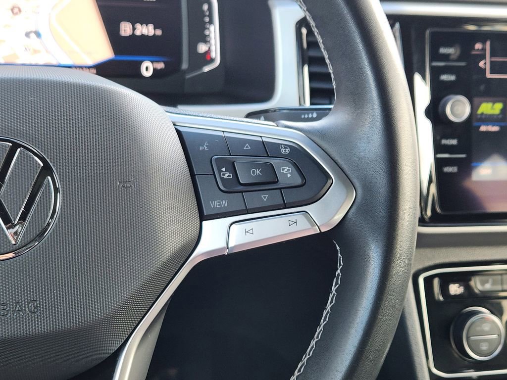 Used 2021 Volkswagen Atlas Cross Sport SEL Premium image 9