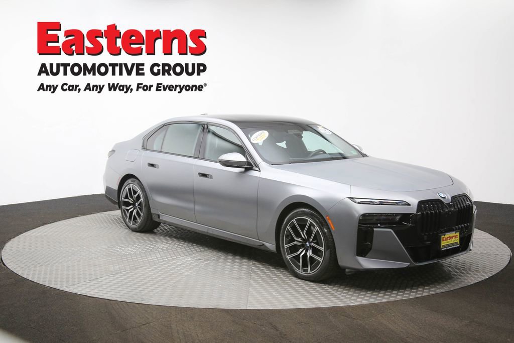 Used 2023 BMW 740i w/ Executive Package image 53