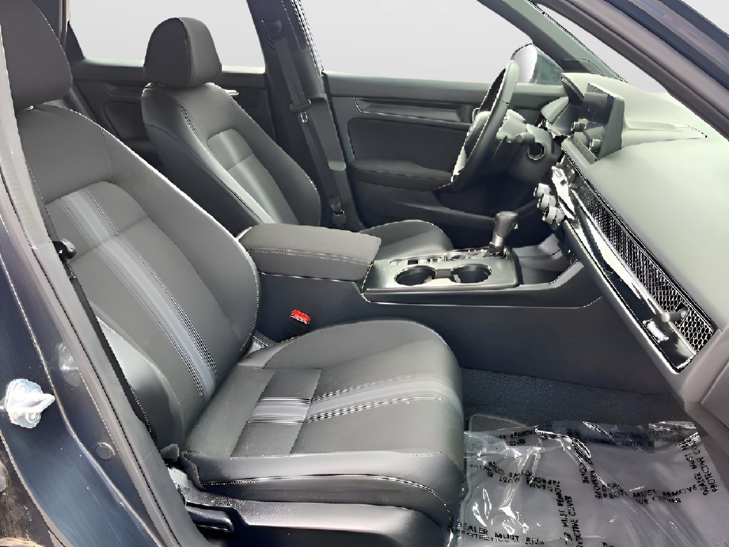 Used 2025 Honda Civic Sport image 25