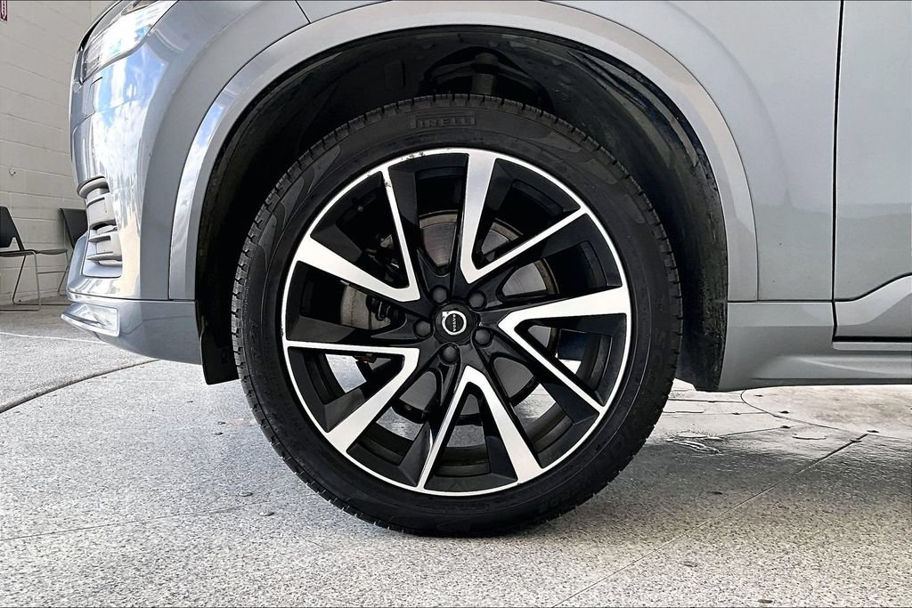 Used 2020 Volvo XC90 T5 Momentum w/ Protection Package Premier AWD/4WD image 7