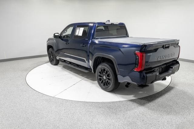 Used 2024 Toyota Tundra Limited AWD/4WD image 32