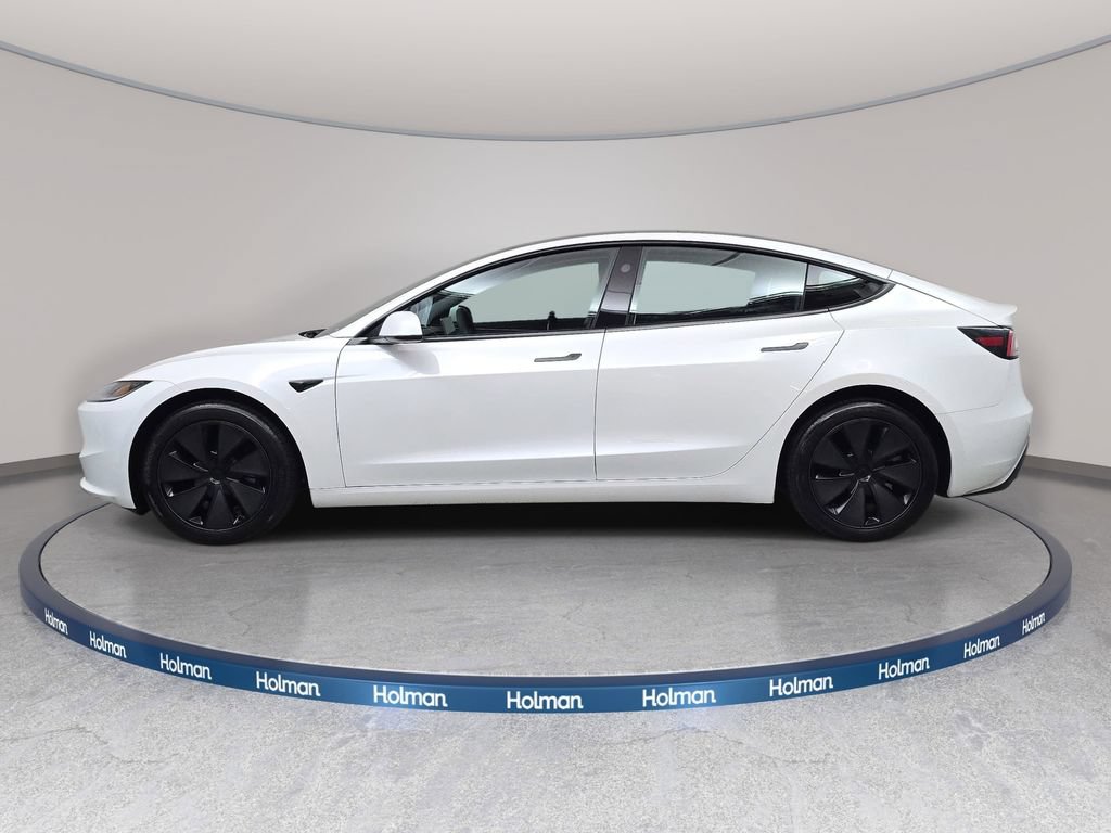 Used 2024 Tesla Model 3 Standard Range RWD image 9