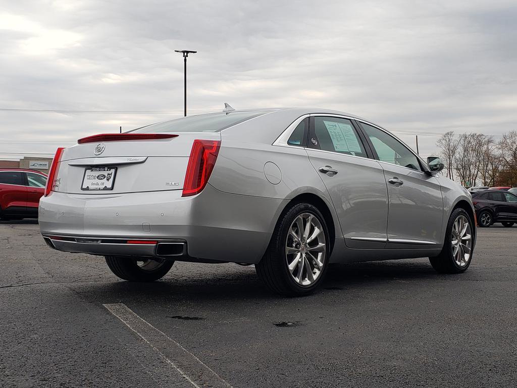 Used 2013 Cadillac XTS Premium image 7