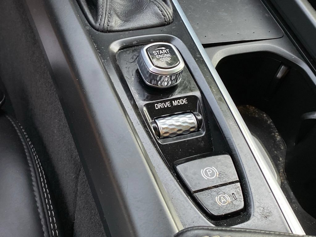Used 2021 Volvo XC60 T5 Inscription FWD image 19
