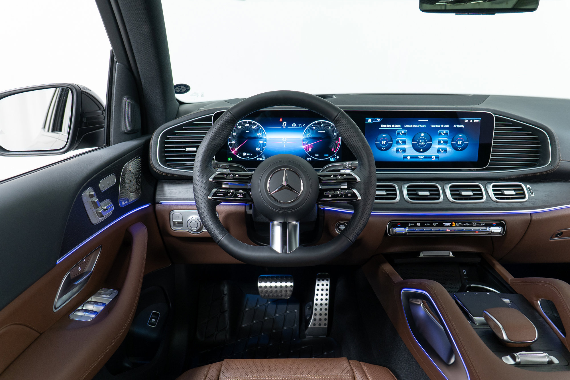 New 2026 Mercedes-Benz GLS 580 4MATIC image 16