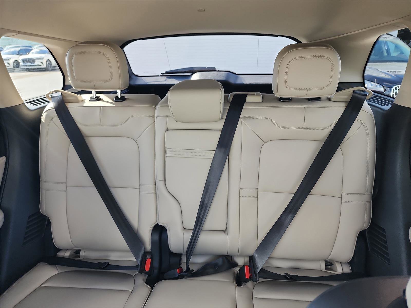 New 2026 Lincoln Corsair Premiere image 15