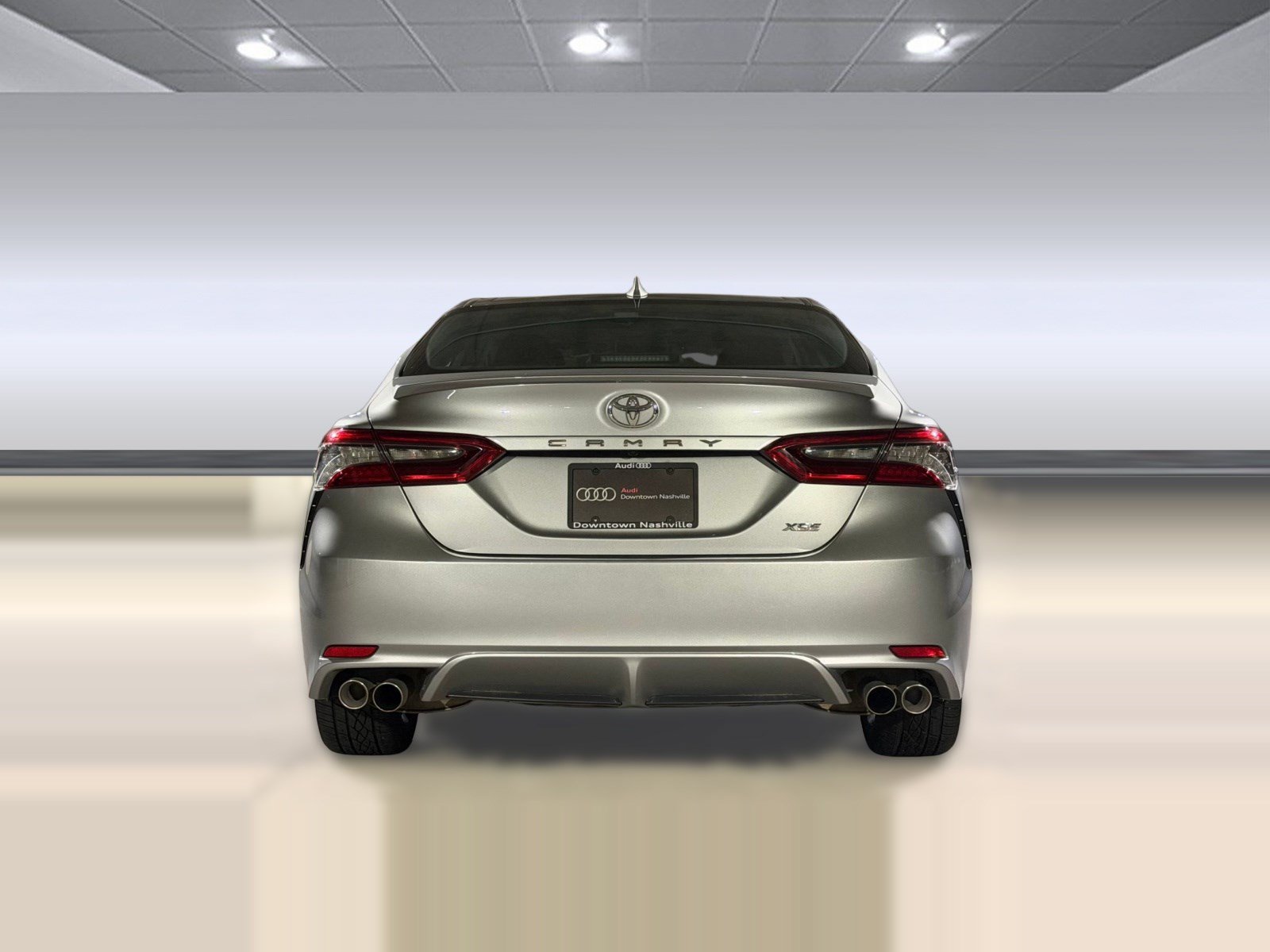 Used 2024 Toyota Camry XSE FWD image 10