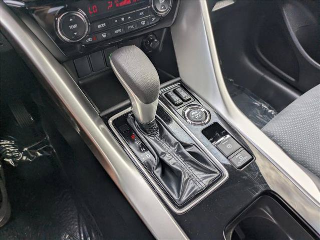 Used 2026 Mitsubishi Eclipse Cross AWD image 13