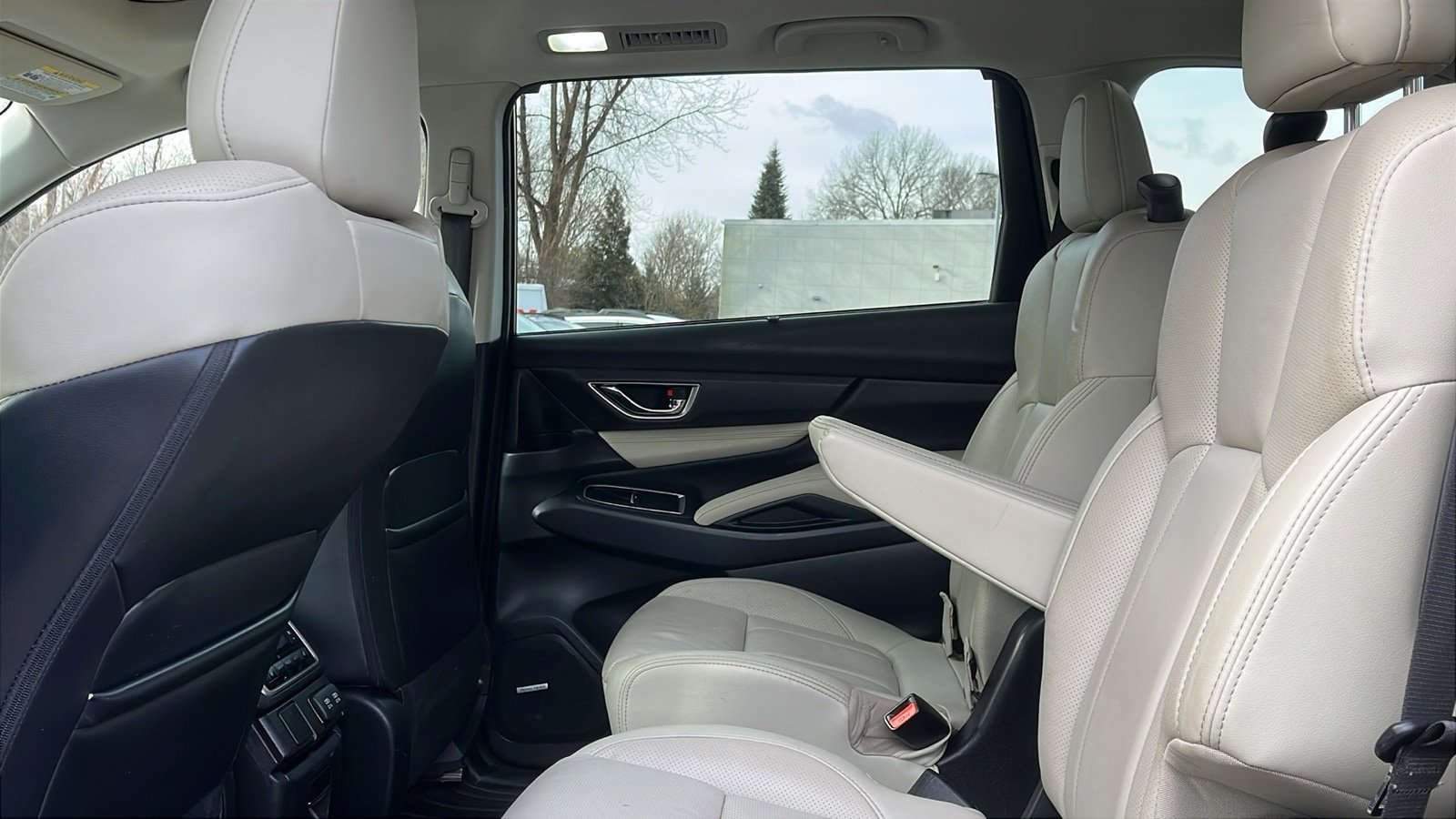 Used 2020 Subaru Ascent Limited w/ Technology Package image 20