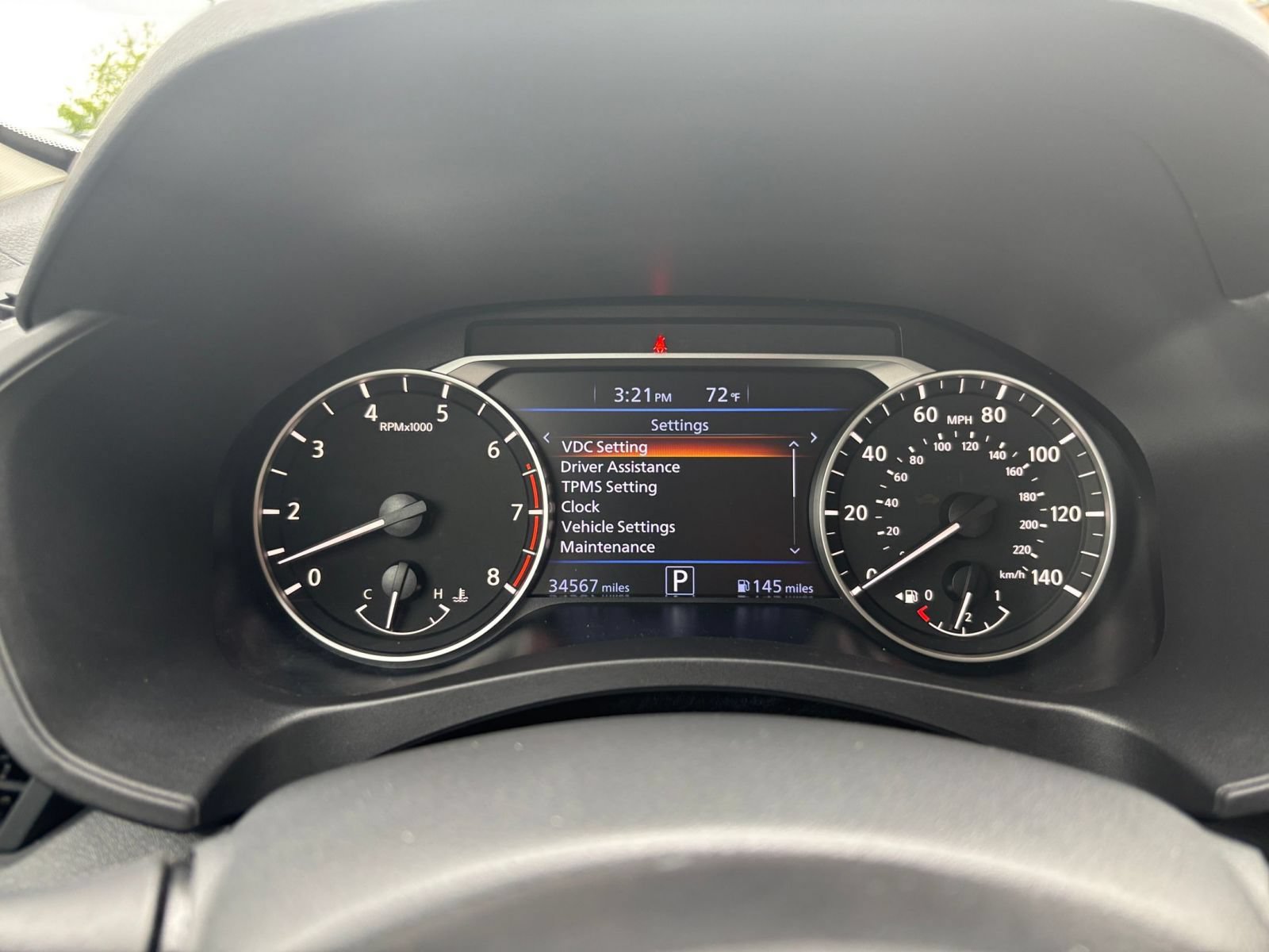 Used 2025 Nissan Altima 2.5 SV FWD image 39