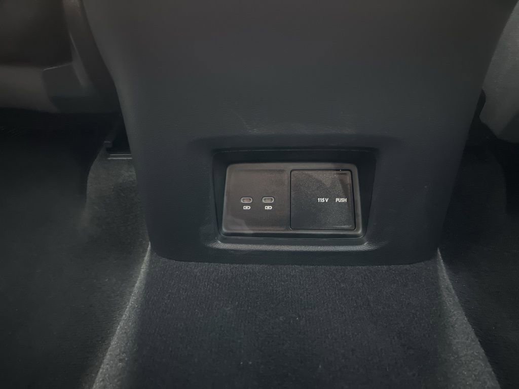 Used 2025 Volkswagen Atlas Cross Sport SE image 50