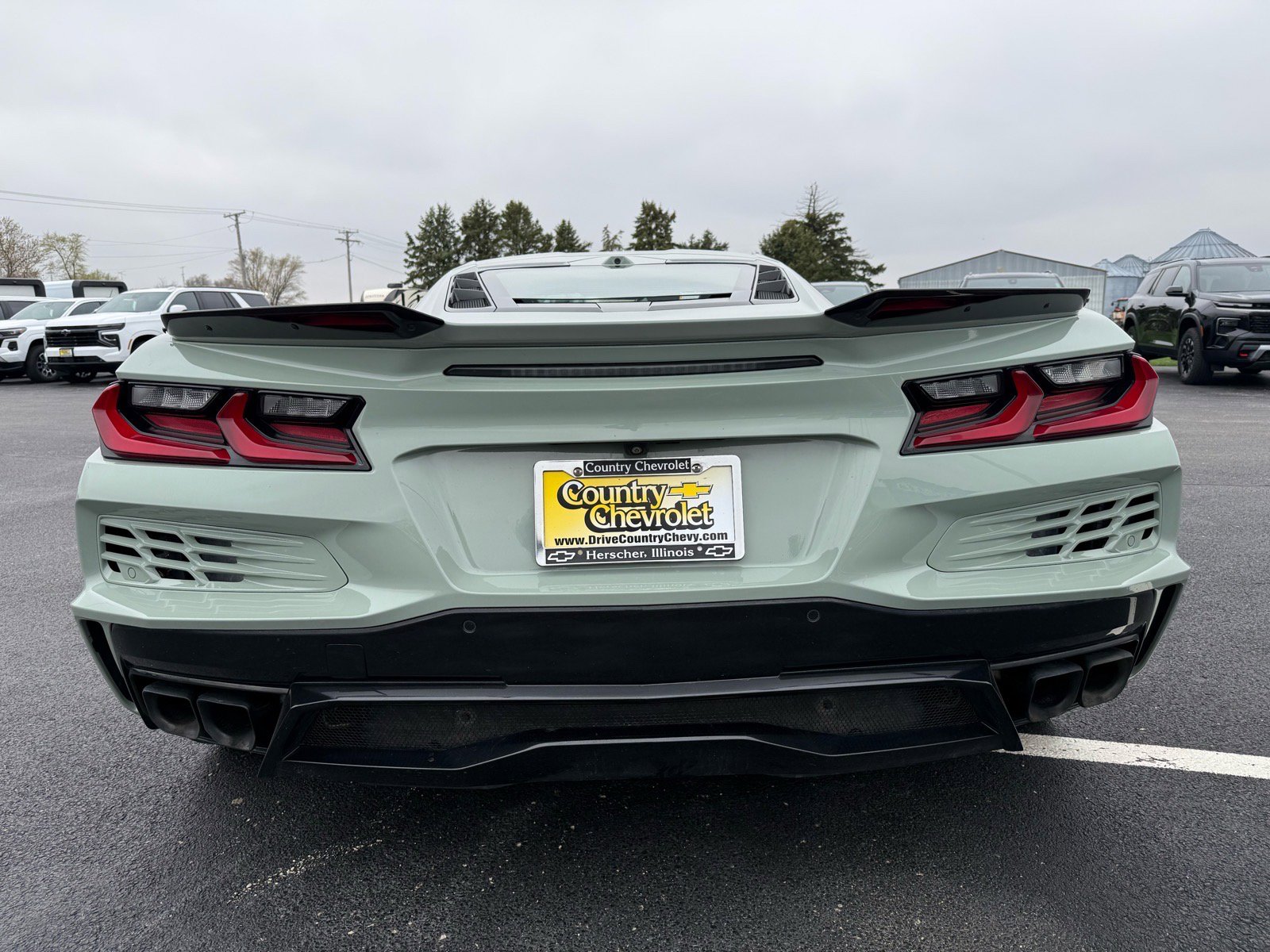 Used 2024 Chevrolet Corvette E-Ray w/ ZER Performance Package AWD/4WD image 8