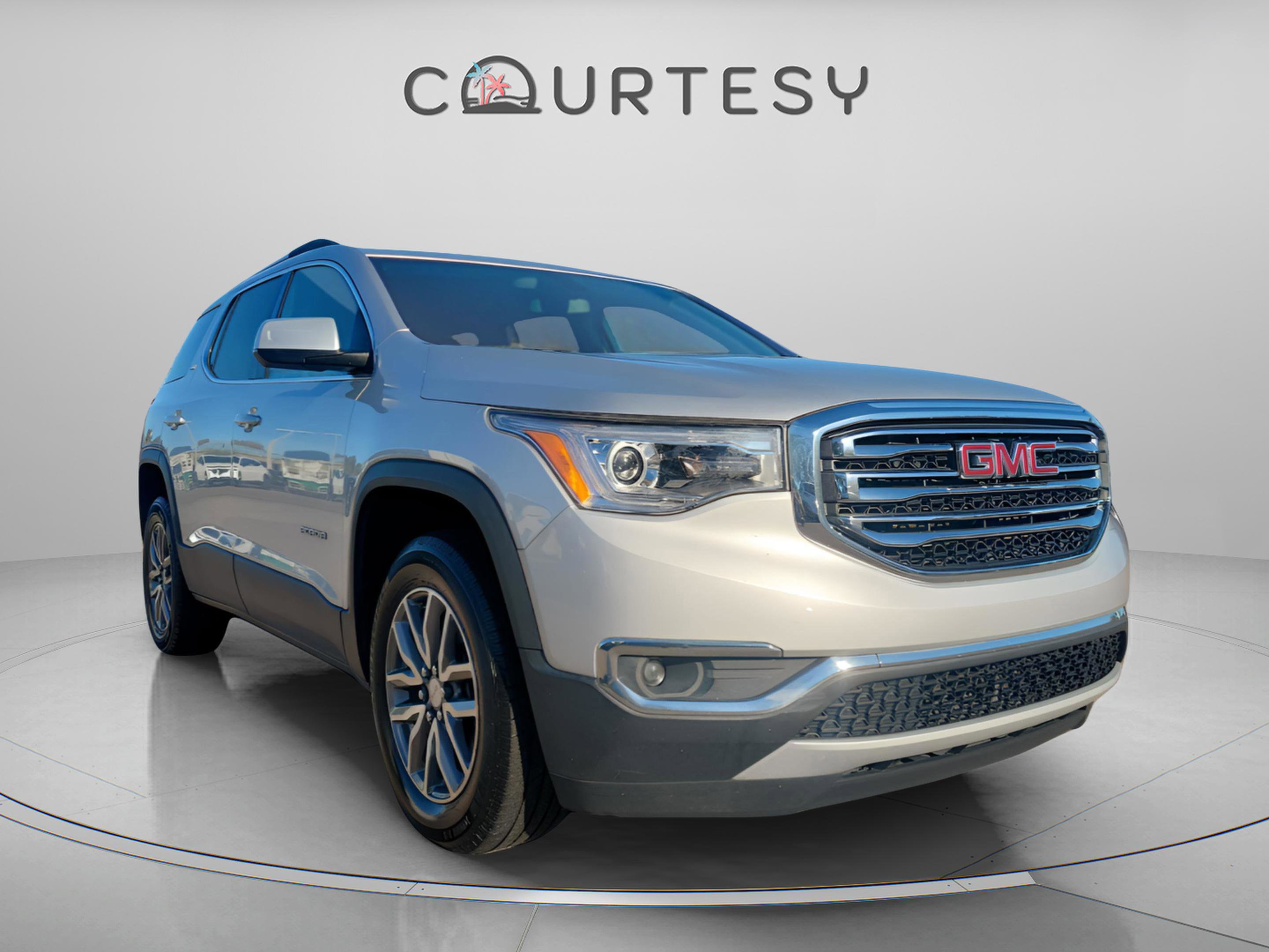 Used 2018 GMC Acadia SLE image 6
