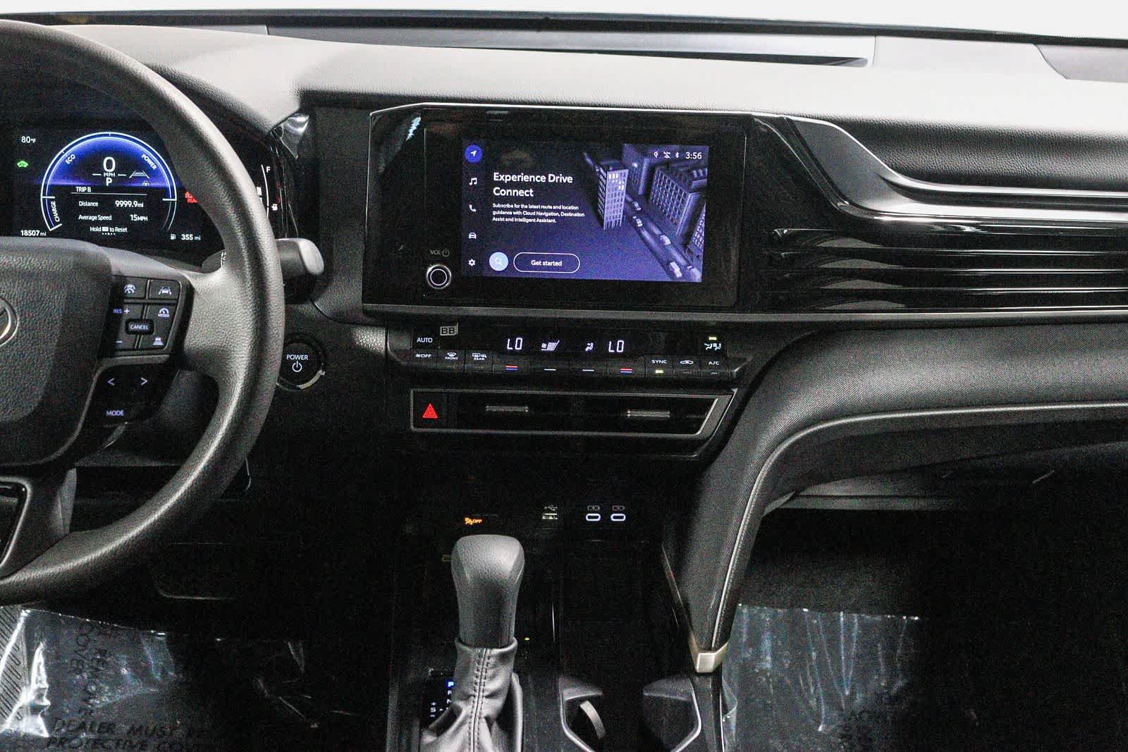 Used 2025 Toyota Camry LE FWD image 12