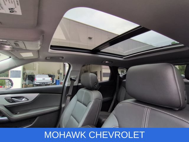 Certified 2025 Chevrolet Blazer LT w/ Sound & Technology Package AWD/4WD image 19