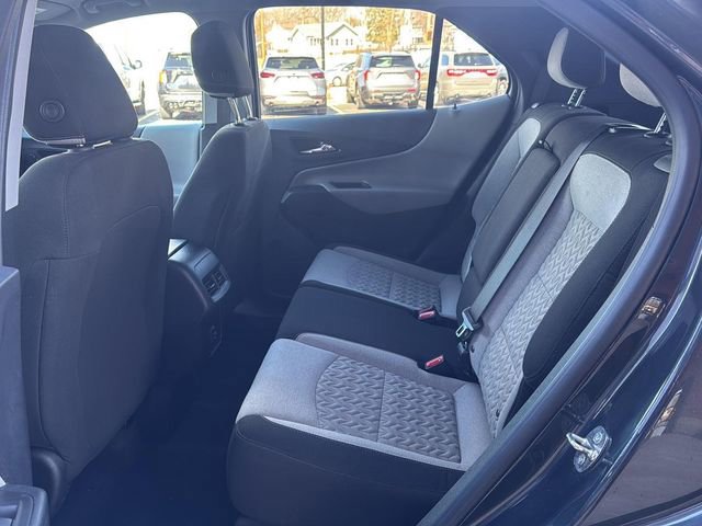 Used 2022 Chevrolet Equinox LS w/ LS Convenience Package image 24