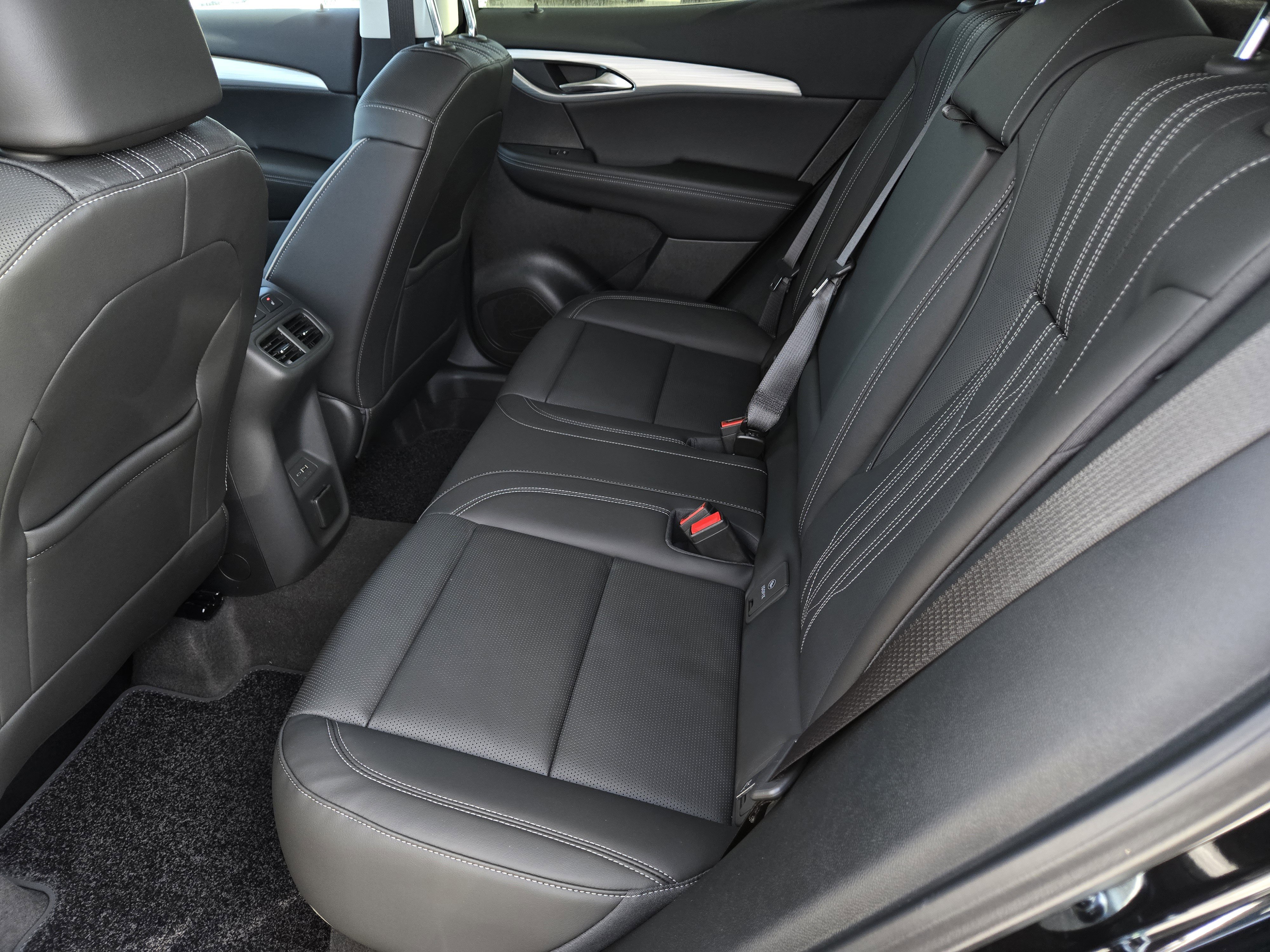 New 2026 Buick Envision Avenir AWD/4WD image 19