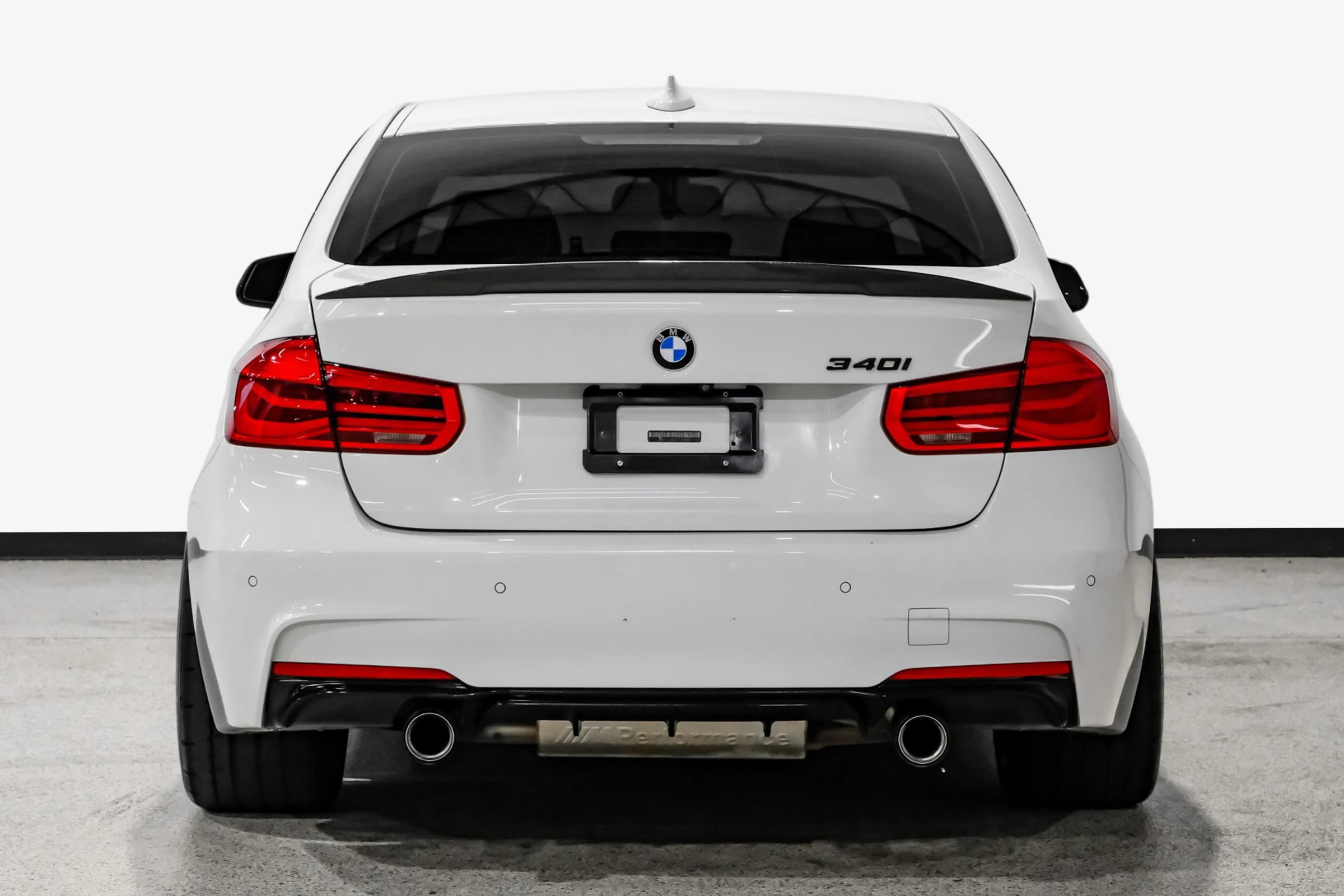 Used 2017 BMW 340i Sedan RWD image 7