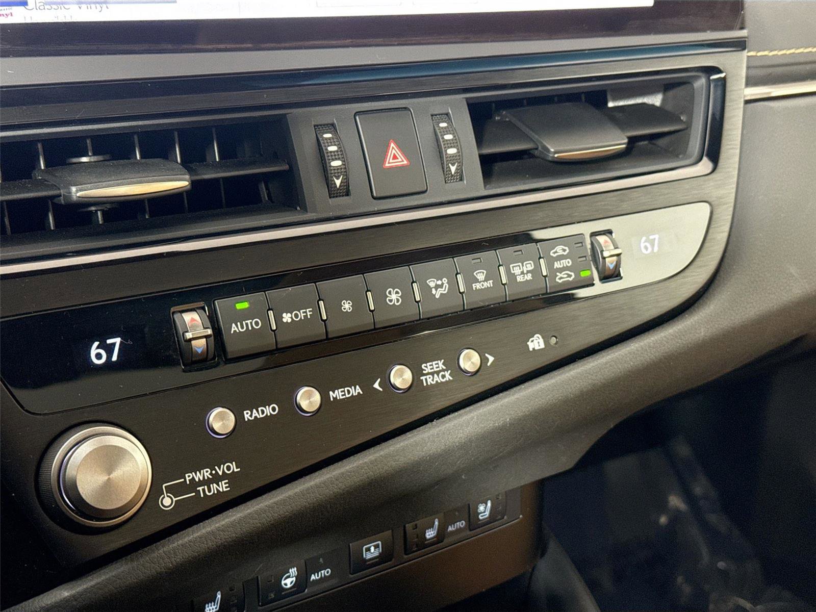 Used 2023 Lexus ES 350 w/ Premium Package image 24