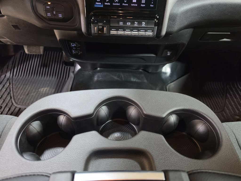 New 2026 RAM 2500 Tradesman AWD/4WD image 18
