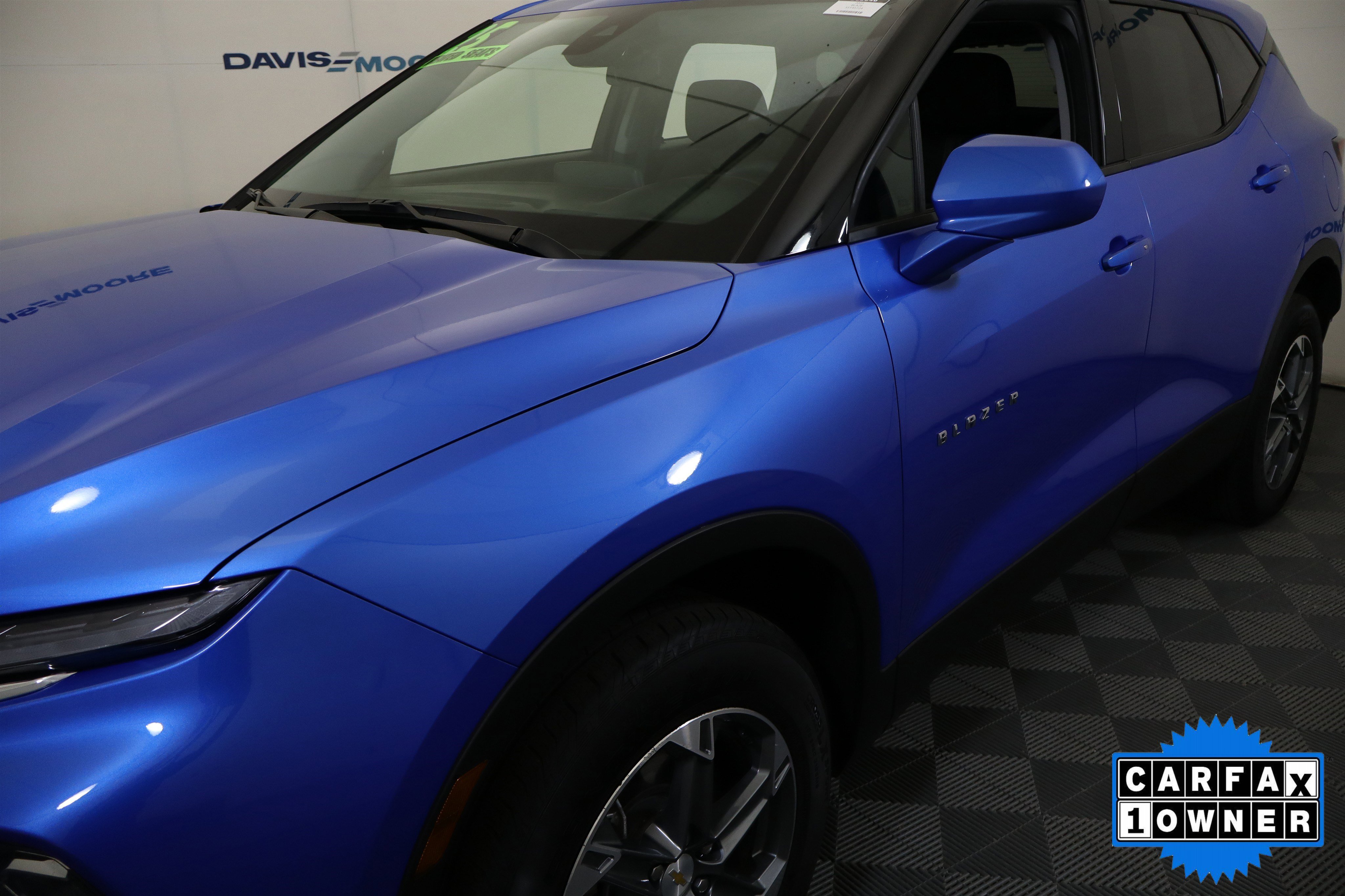 Used 2025 Chevrolet Blazer LT FWD image 13