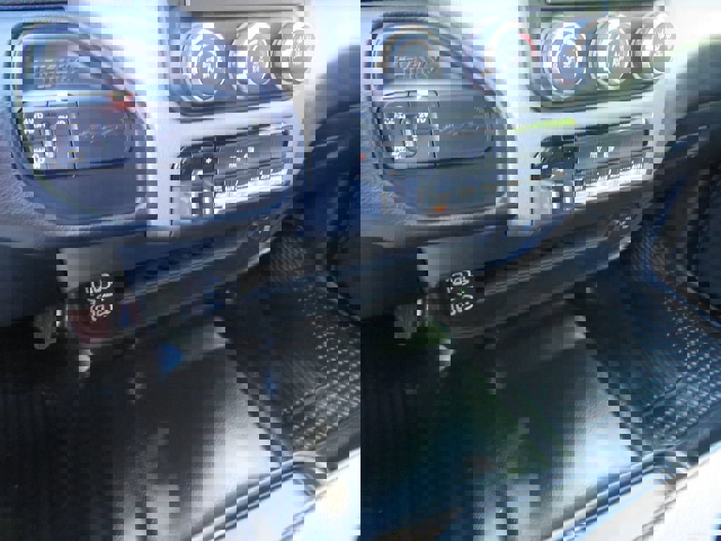 New 2024 RAM 3500 Tradesman w/ Chrome Appearance Group image 32