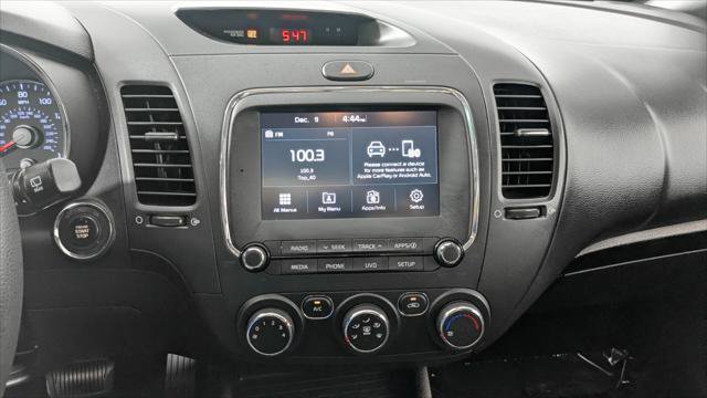 Used 2017 Kia Forte LX w/ LX Popular Plus Package image 22