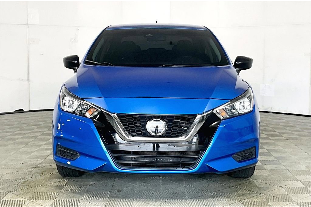 Used 2021 Nissan Versa S image 3