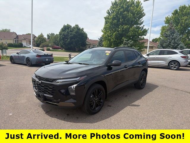 Used 2025 Chevrolet Trax ACTIV w/ Driver Confidence Package