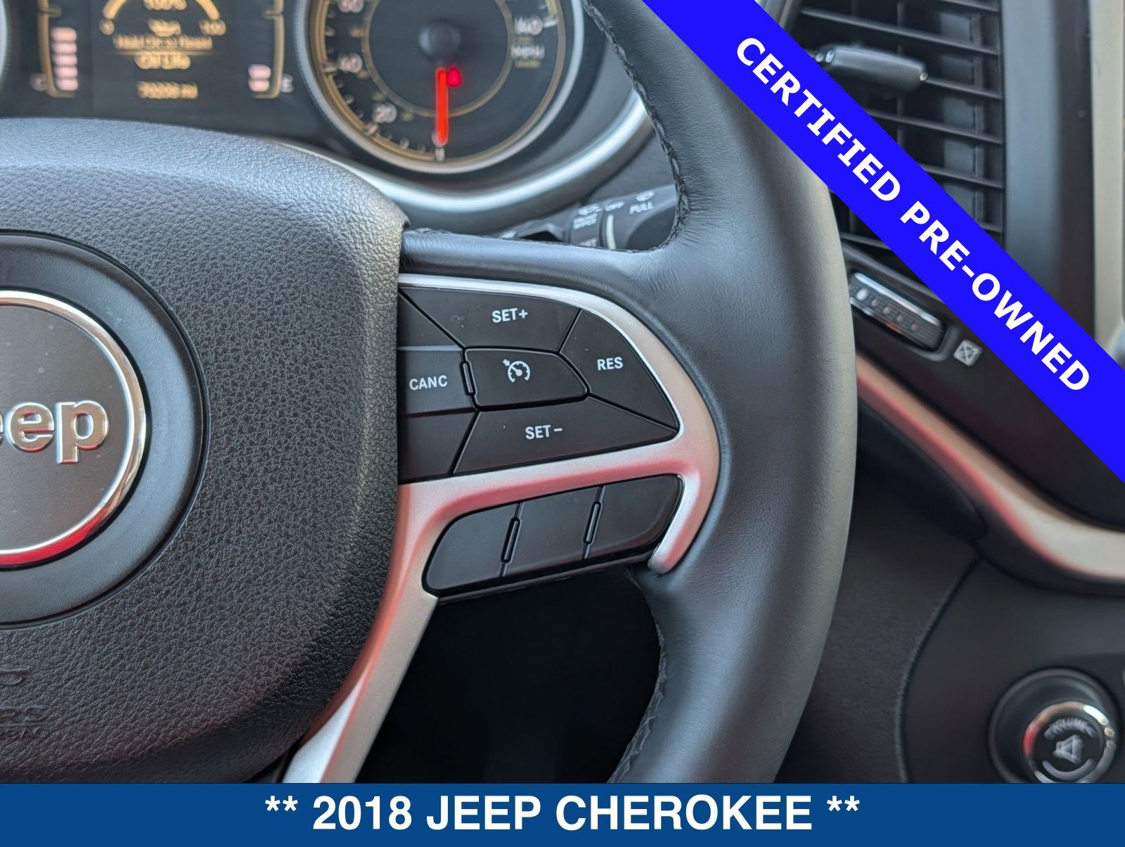 Used 2018 Jeep Cherokee Latitude Plus FWD image 23
