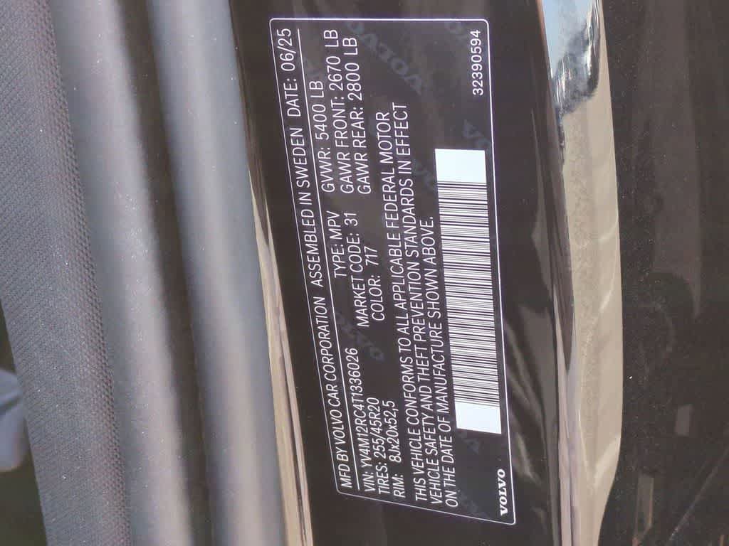 Used 2026 Volvo XC60 B5 Plus w/ Protection Package Premier image 34