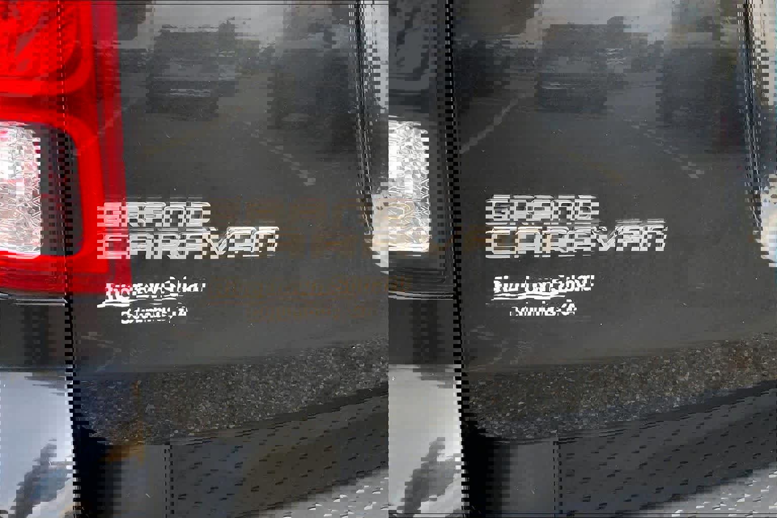 Used 2015 Dodge Grand Caravan SE FWD image 29