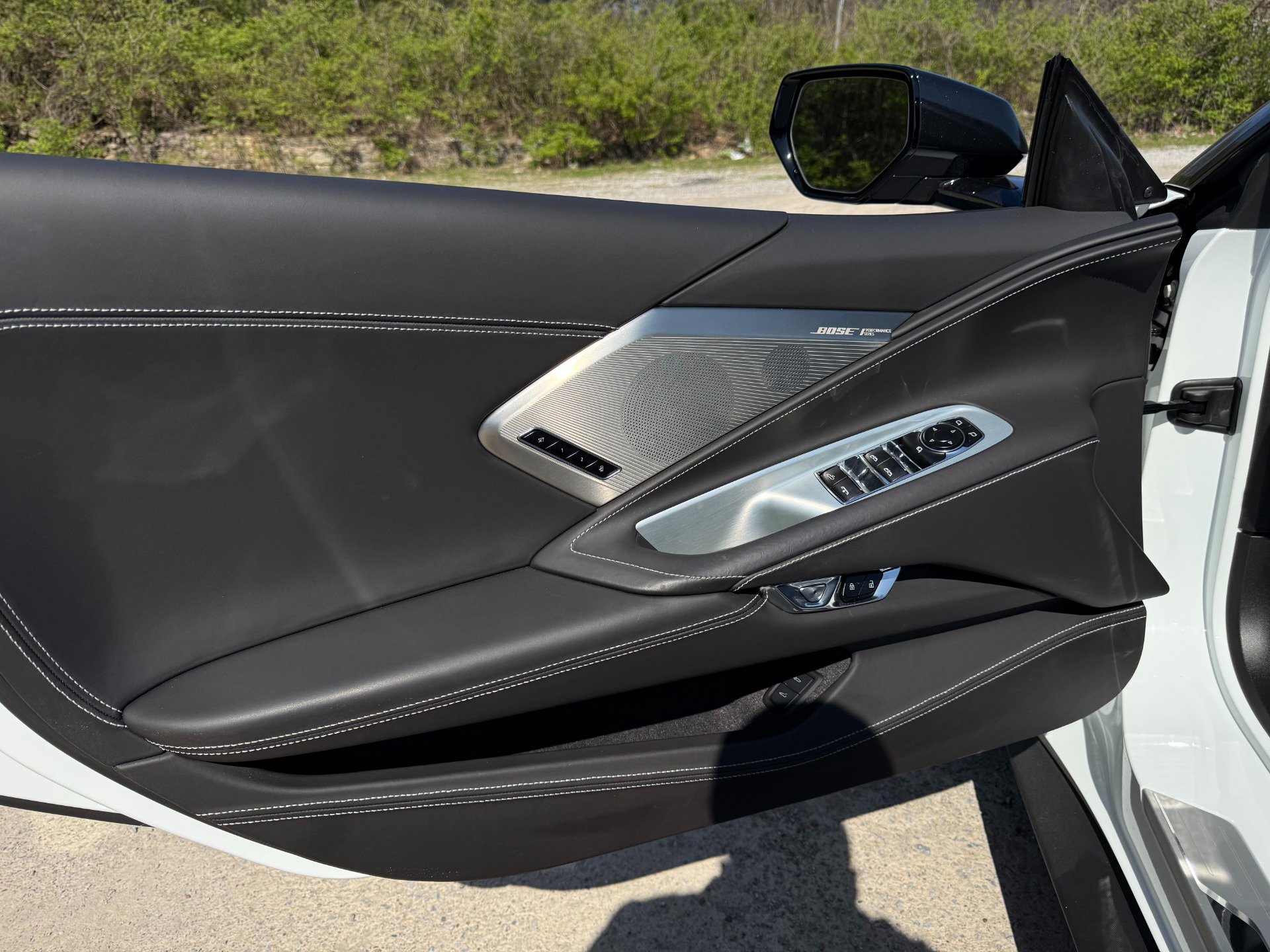 Used 2023 Chevrolet Corvette Stingray Premium Conv w/ Z51 Performance Package RWD image 63