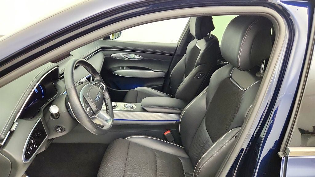 Used 2023 Genesis GV70 2.5T w/ Sport Prestige Package AWD/4WD image 21