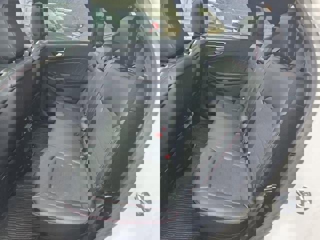 Used 2024 Ford Edge ST-Line w/ Class II Trailer Tow Package image 32