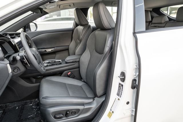 Used 2025 Lexus RZ 450e 450e Premium image 11