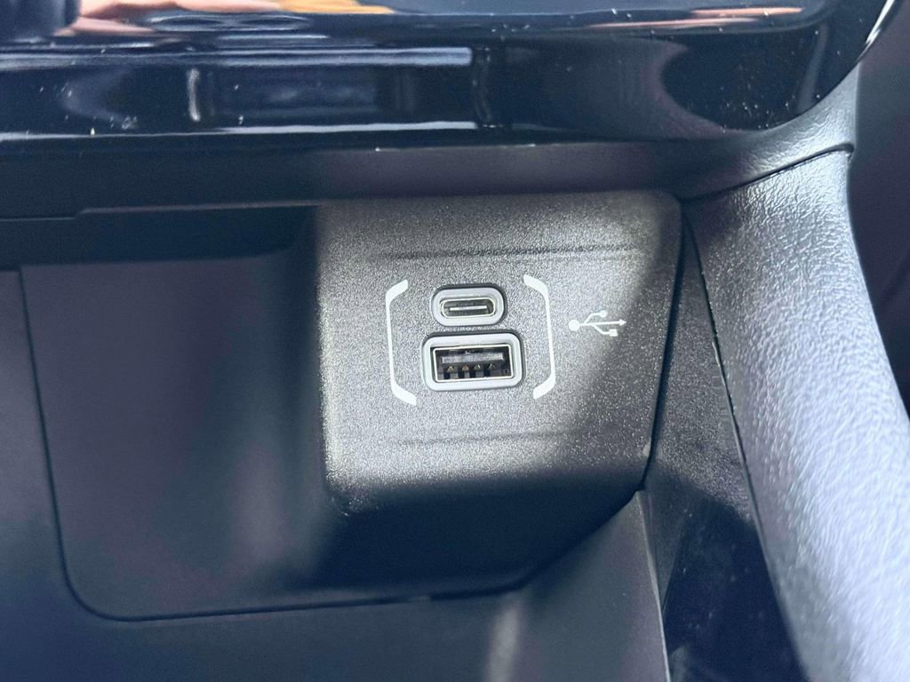 New 2026 Jeep Compass Limited image 21