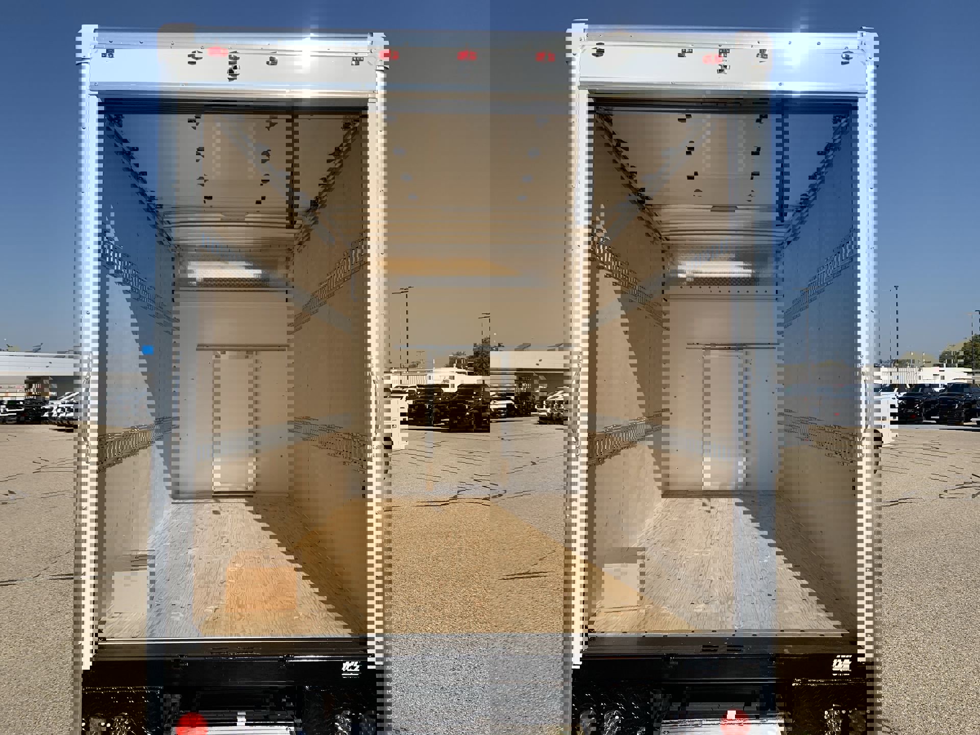 New 2025 GMC Savana 3500 1WT w/ Power Convenience Package image 32