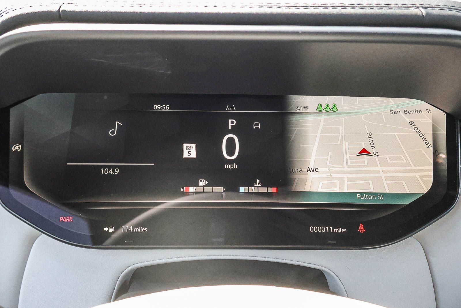 New 2026 Land Rover Range Rover Sport SE AWD/4WD image 31