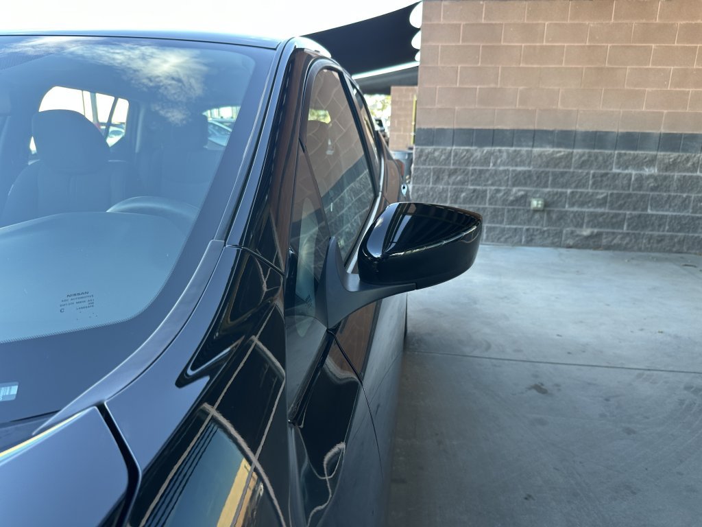 Used 2025 Nissan Leaf S FWD image 11