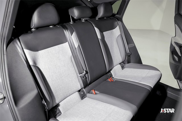 Used 2023 Volkswagen ID.4 Pro image 12