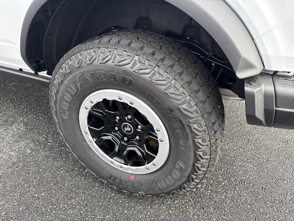 New 2025 Ford Bronco Badlands w/ Sasquatch Package AWD/4WD image 21