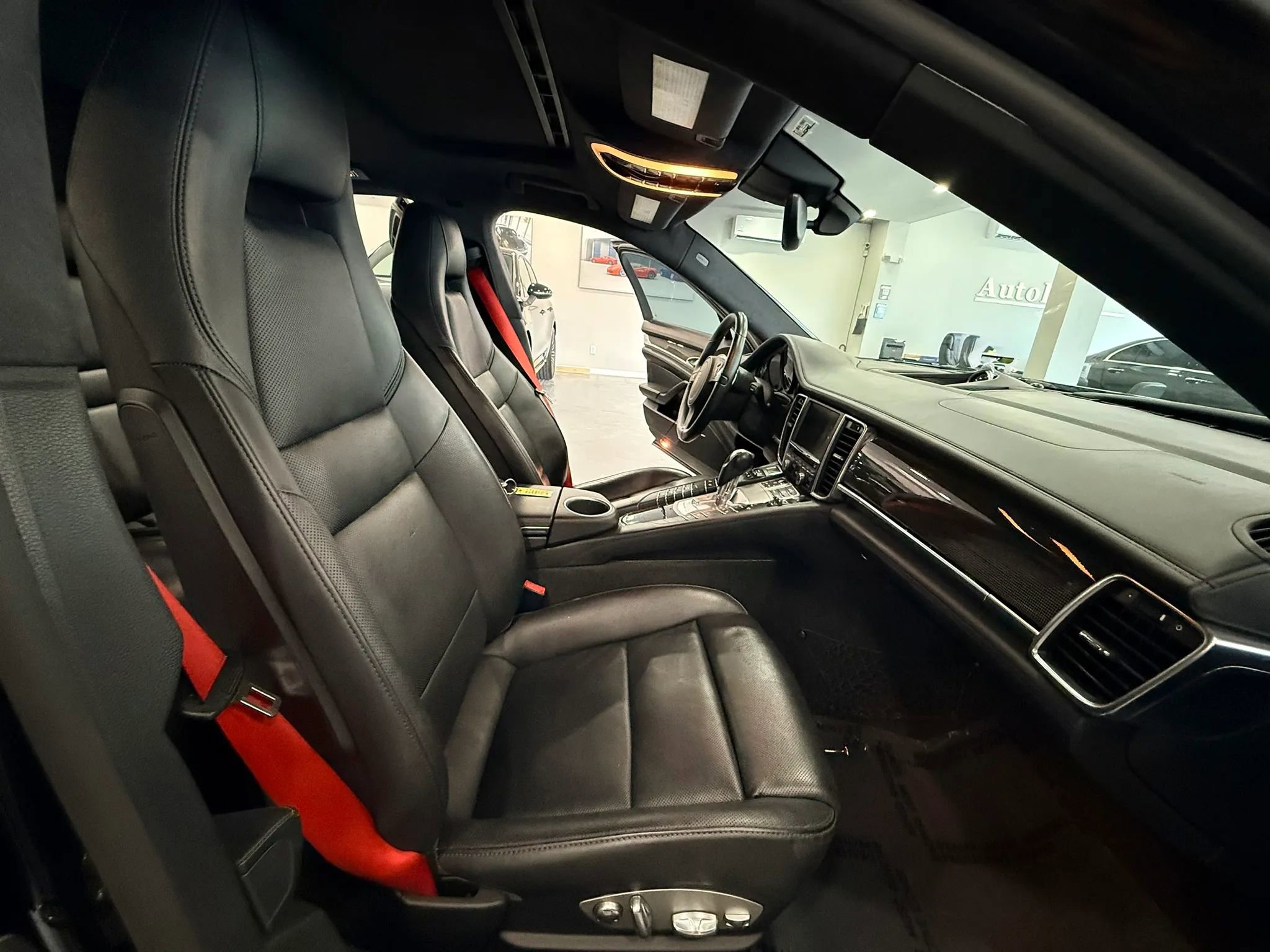 Used 2014 Porsche Panamera GTS w/ Premium Package Plus AWD/4WD image 16
