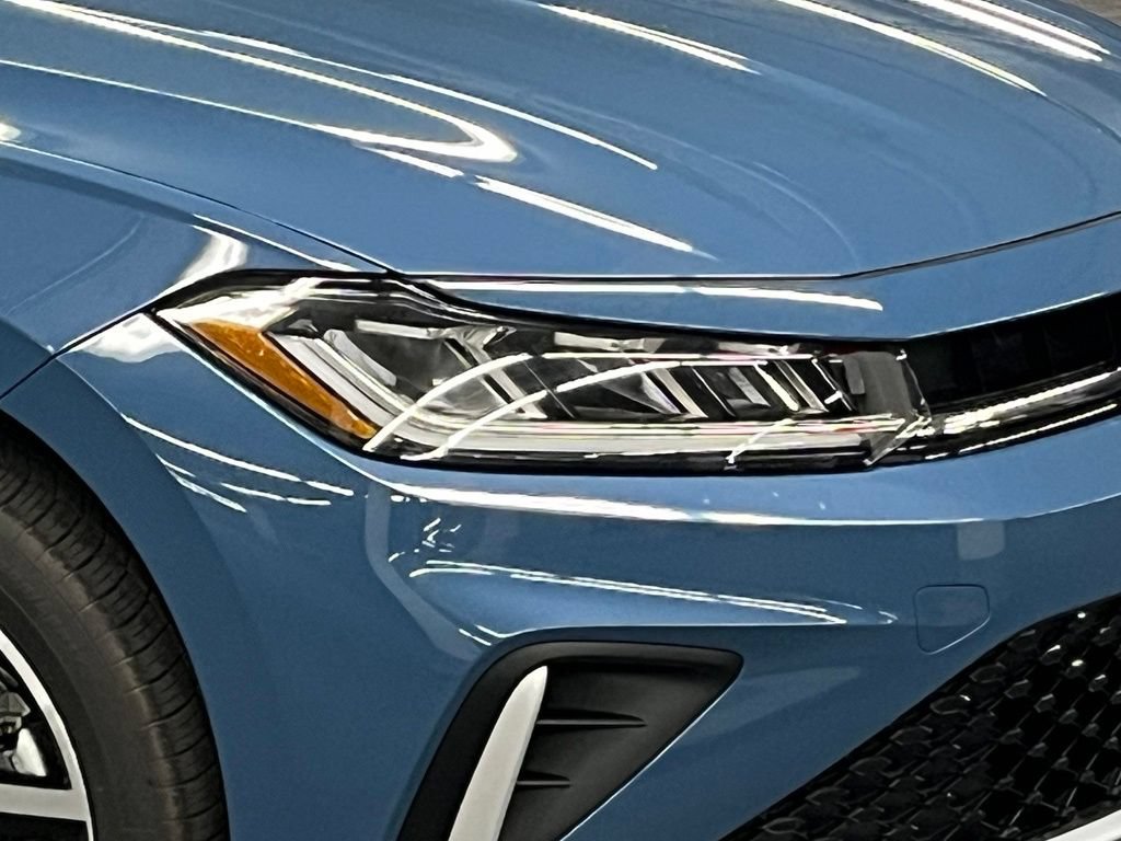 New 2027 Volkswagen Jetta SE FWD image 37