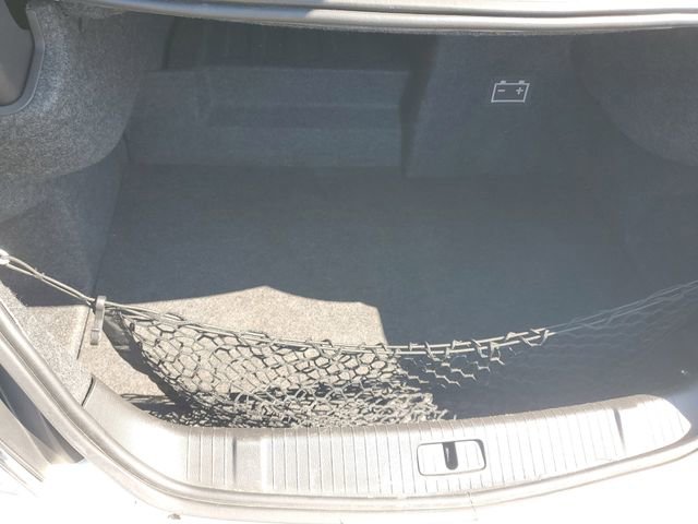 Used 2013 Buick LaCrosse Leather w/ Driver Confidence Package FWD image 7