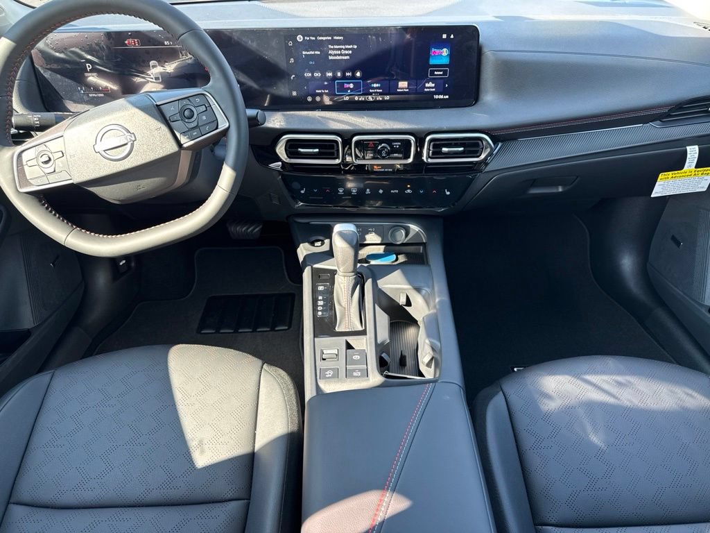 New 2027 Nissan Sentra SR FWD image 14