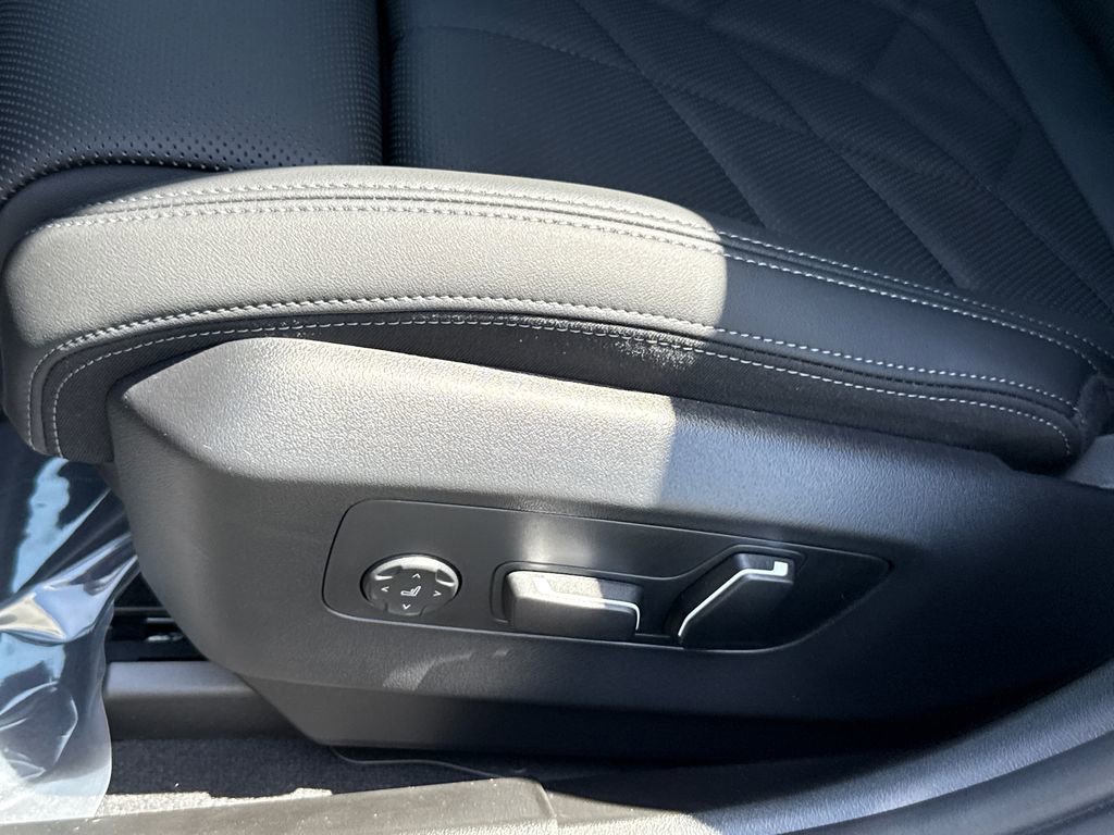 New 2026 BMW 530i w/ M Sport Package image 24
