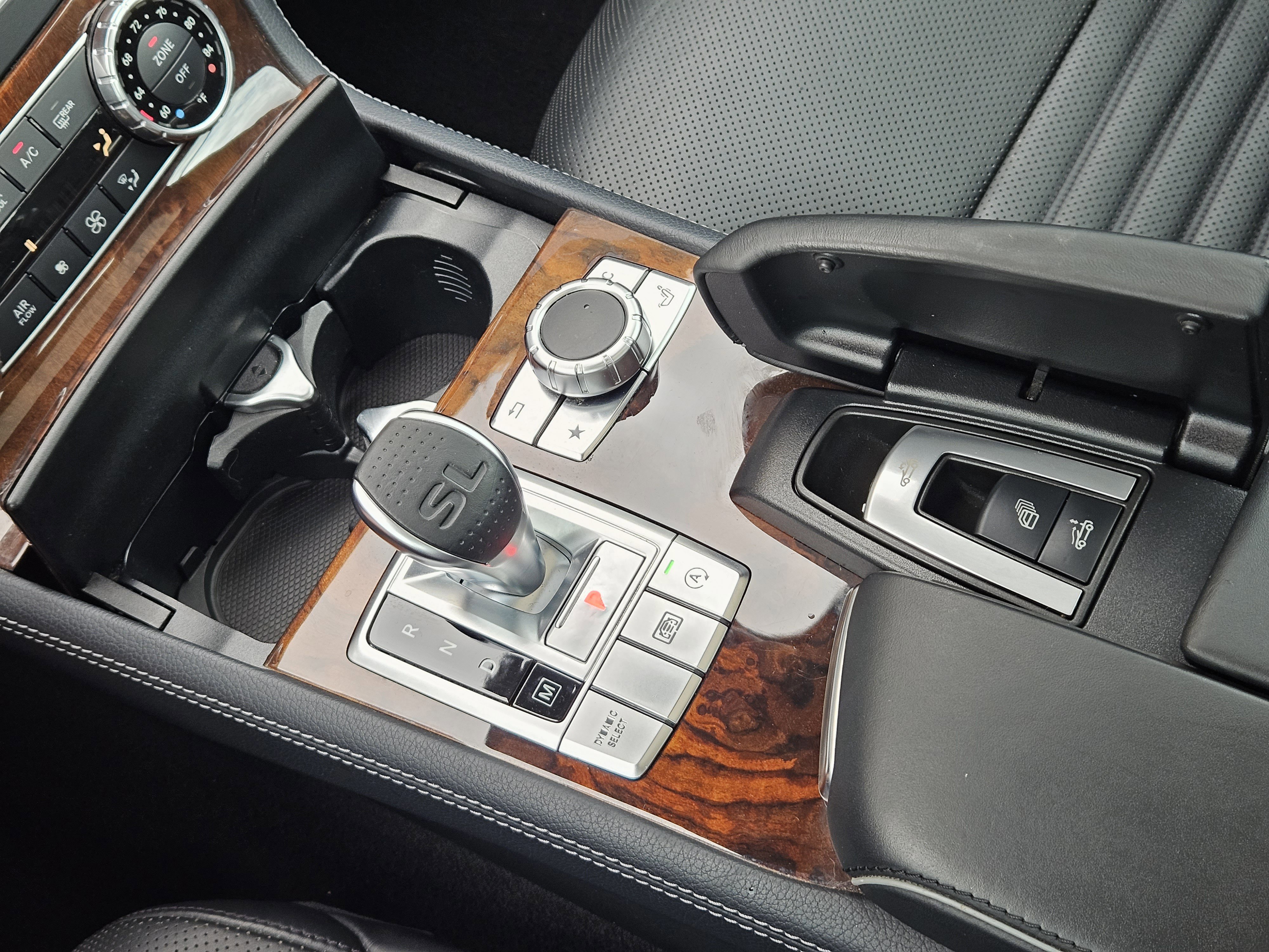 Used 2017 Mercedes-Benz SL 550 image 20