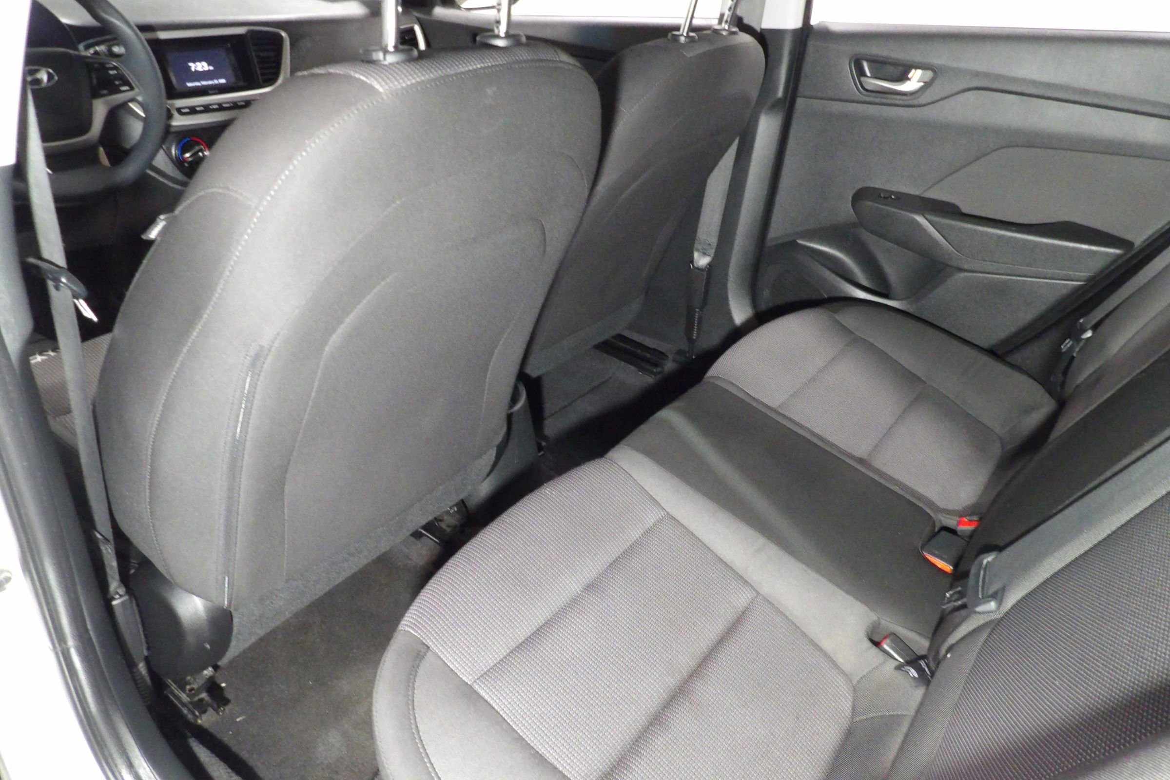 Used 2019 Hyundai Accent SE image 10